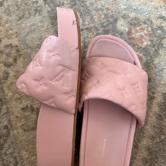 lightly worn pink louis vuitton slides - Picture 3 of 4